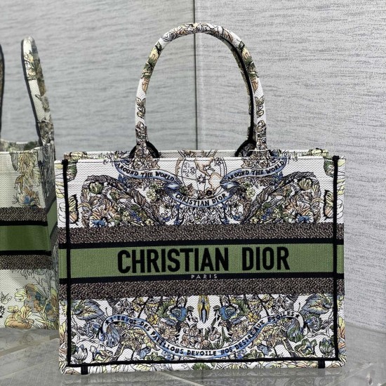  Dior Medium Book Tote